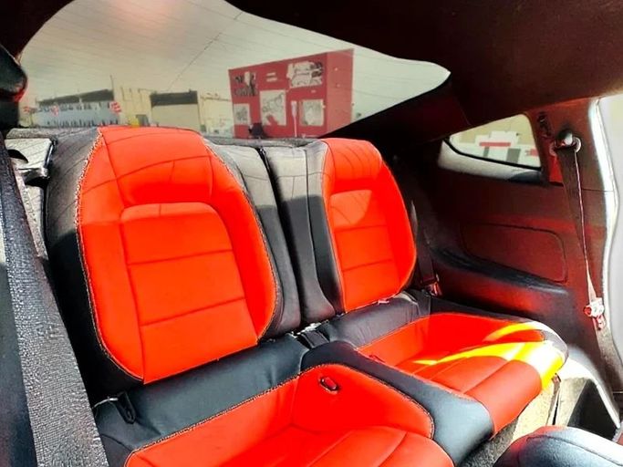 Подержанный Ford Mustang VI, 5.0 л, 2016 в Дубае от Andaleeb Cars Красный цвет. GCC | AUTO.AE