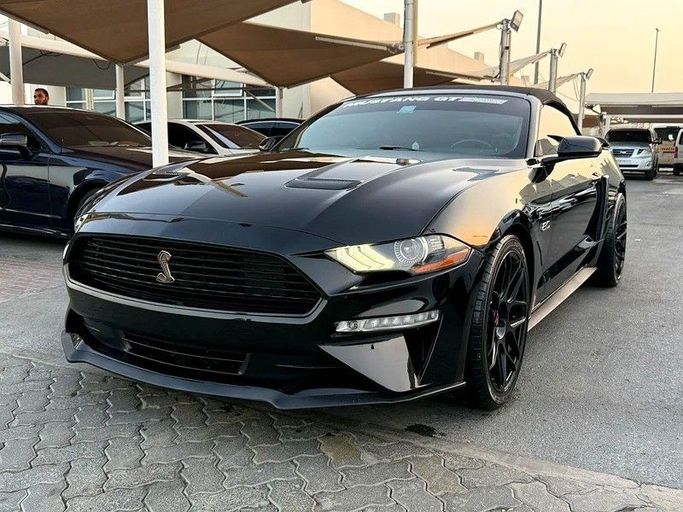Подержанный Ford Mustang VI Рестайлинг, 2.3 л, 2020 в Дубае от Al Qemah Used Cars Черный цвет. Американская | AUTO.AE