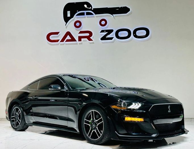 مستعملة Ford Mustang فيس ليفت السادس, 2.3 l, 2022 في في دبي من Carzoo Used Cars Trading، اللون أسود. المواصفات الأمريكية | AUTO.AE