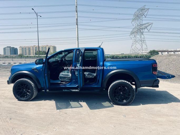 Подержанный Ford Ranger T6.2, 3.0 л, 2022 в Дубае от Alhamd Motors Синий цвет. Other | AUTO.AE