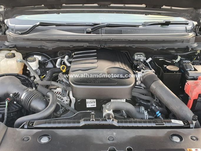 Подержанный Ford Ranger T6 Рестайлинг 2, 3.2 л, 2020 в Дубае от Alhamd Motors Серый цвет. Other | AUTO.AE