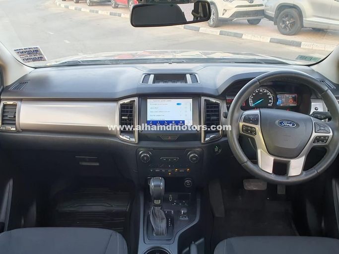 Подержанный Ford Ranger T6 Рестайлинг 2, 3.2 л, 2020 в Дубае от Alhamd Motors Серый цвет. Other | AUTO.AE