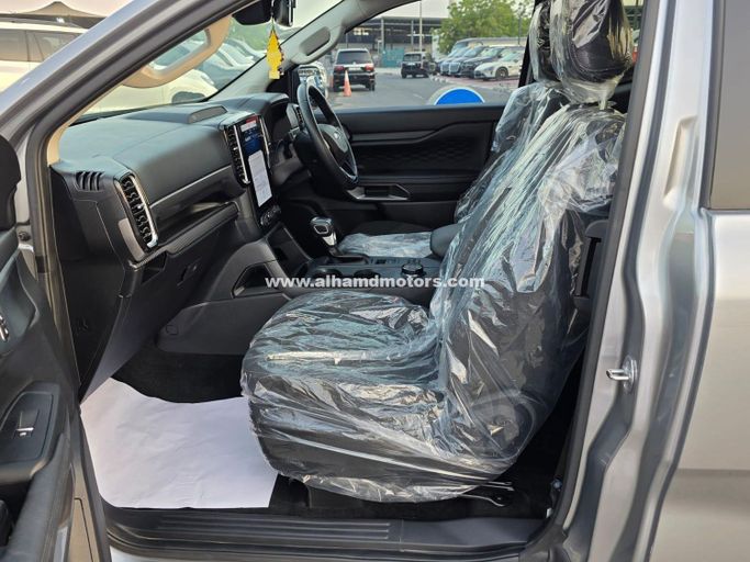 Used Ford Ranger T6.2, 2.0 l, 2023 in Dubai by Alhamd Motors, Silver color. Other | AUTO.AE