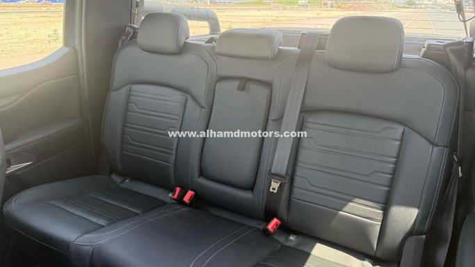 Подержанный Ford Ranger T6.2, 2.0 л, 2024 в Дубае от Alhamd Motors Синий цвет. Other | AUTO.AE