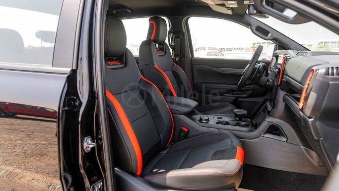 Новый Ford Ranger T6.2, 3.0 л, 2025 в Дубае от Milele Черный цвет. Other | AUTO.AE