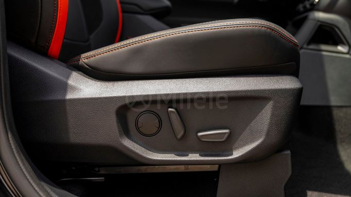 Новый Ford Ranger T6.2, 2.0 л, 2025 в Дубае от Milele Черный цвет. Other | AUTO.AE