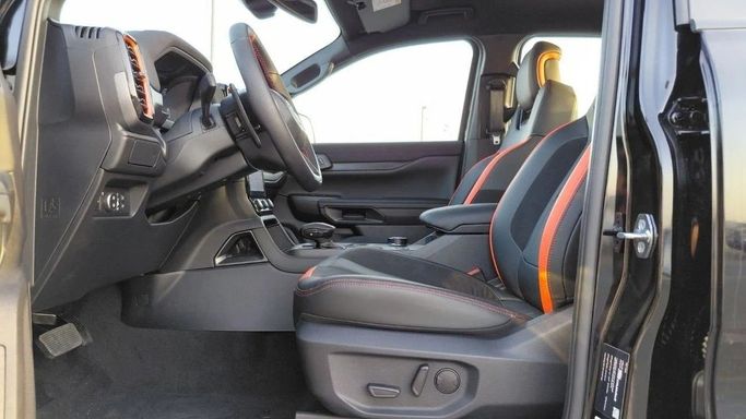 New Ford Ranger T6.2, 3.0 l, 2025 in Dubai by World Center Motors FZE, Black color. GCC Specs | AUTO.AE