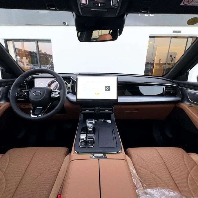 Новый GAC GS8 II, 2.0 л, 2024 в Дубае от Sola Motors Зеленый цвет. Китайская | AUTO.AE