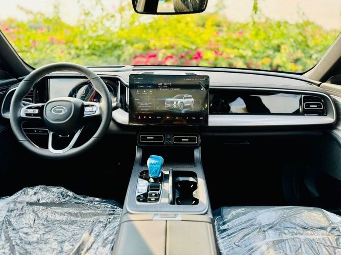 Новый GAC GS8 II, 2.0 л, 2025 в Дубае от Ideal Cars LLC Зеленый цвет. GCC | AUTO.AE