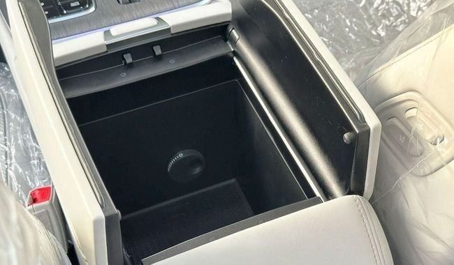 New GAC GS8 II, 2.0 l, 2025 in Dubai by Falcons GT Motors FZCO, Green color. GCC Specs | AUTO.AE