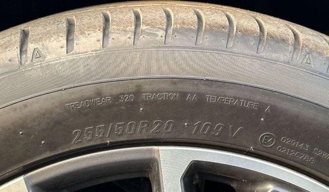 New GAC GS8 II, 2.0 l, 2025 in Dubai by Falcons GT Motors FZCO, Green color. GCC Specs | AUTO.AE