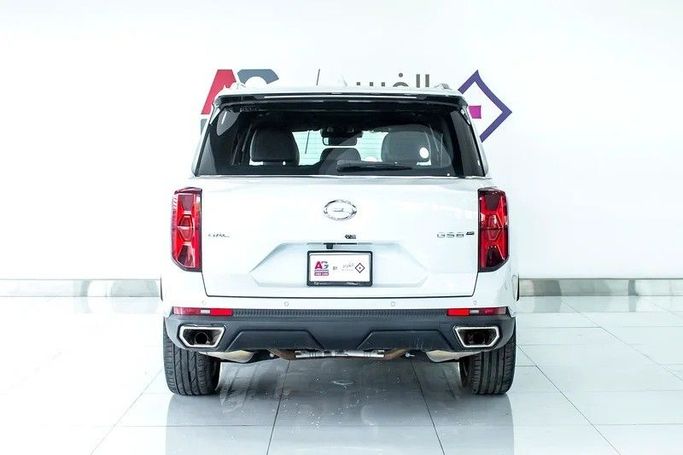 Подержанный GAC GS8 II, 2.0 л, 2024 в Дубае от AG Motors Белый цвет. GCC | AUTO.AE