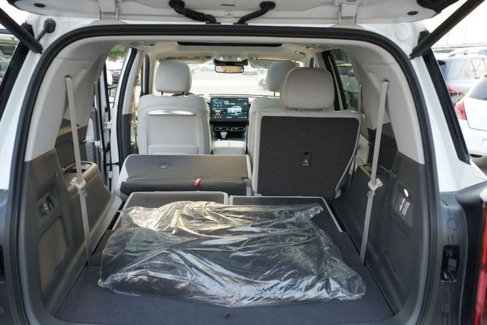 New GAC GS8 II, 2.0 l, 2024 in Dubai by Billion auto, White color. Chinese Specs | AUTO.AE