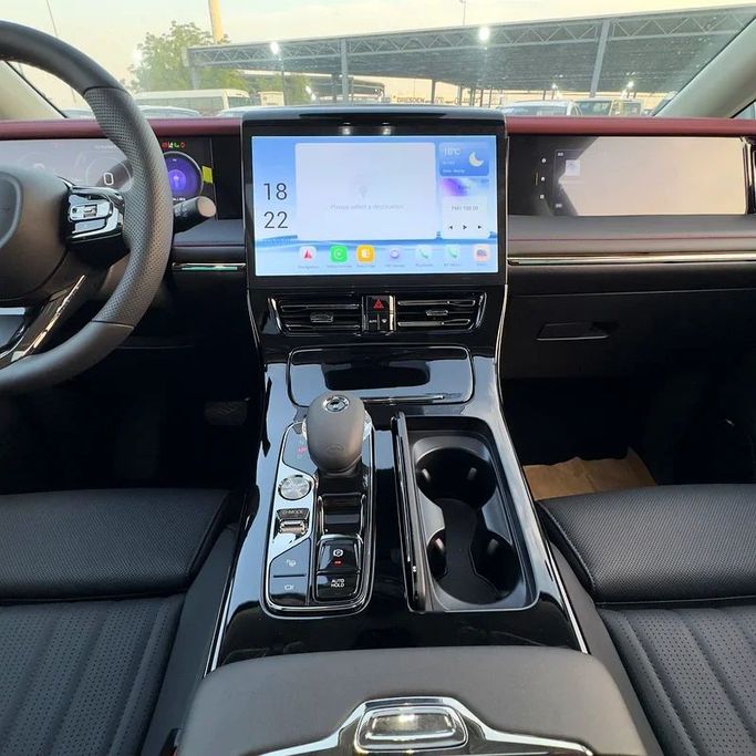 Новый GAC M8, 2.0 л, 2024 в Дубае от Sola Motors Черный цвет. GCC | AUTO.AE