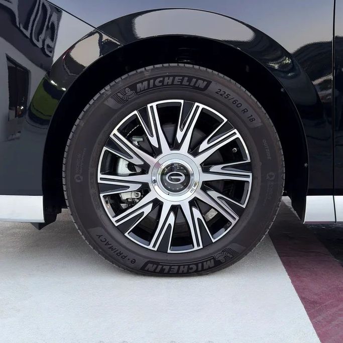 Новый GAC M8, 2.0 л, 2024 в Дубае от Sola Motors Черный цвет. GCC | AUTO.AE