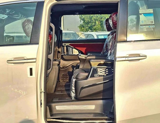 New GAC M8, 2.0 l, 2025 in Dubai by SK Motors, White color. GCC Specs | AUTO.AE