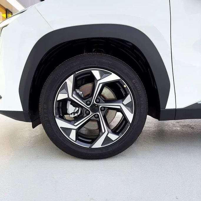 Новый Geely Atlas II, 2.0 л, 2025 в Дубае от Sola Motors Белый цвет. GCC | AUTO.AE