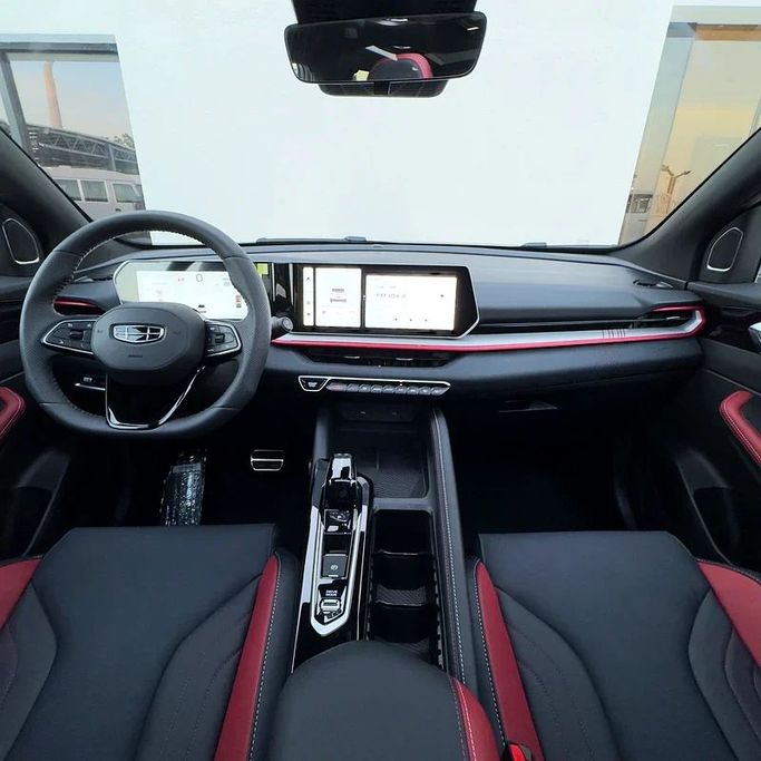 Новый Geely Coolray I Рестайлинг, 1.5 л, 2025 в Дубае от Sola Motors Серый цвет. GCC | AUTO.AE