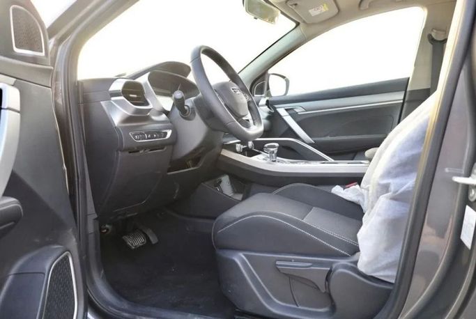 New Geely Coolray I, 1.5 l, 2023 in Dubai by Top Euro Cars, Silver color.  | AUTO.AE