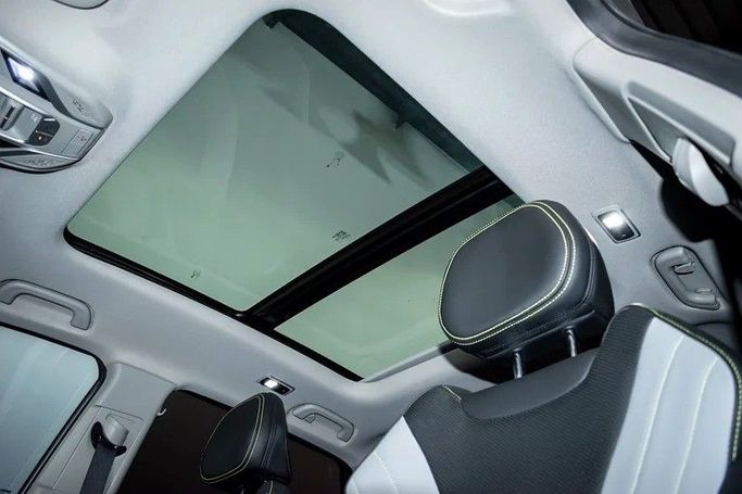 Подержанный Geely Coolray I Рестайлинг, 1.5 л, 2024 в Дубае от AG Motors Серый цвет. GCC | AUTO.AE