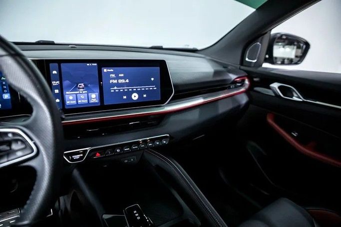 Подержанный Geely Coolray I Рестайлинг, 1.5 л, 2024 в Дубае от AG Motors Серый цвет. GCC | AUTO.AE