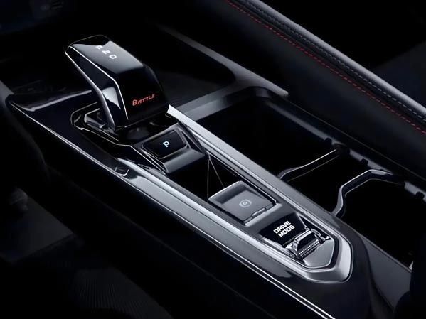 Used Geely Coolray I Facelift, 1.5 l, 2025 in Dubai by Cariva Used Cars , Grey color. GCC Specs | AUTO.AE