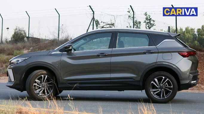 Used Geely Coolray I Facelift, 1.5 l, 2025 in Dubai by Cariva Used Cars , Grey color. GCC Specs | AUTO.AE