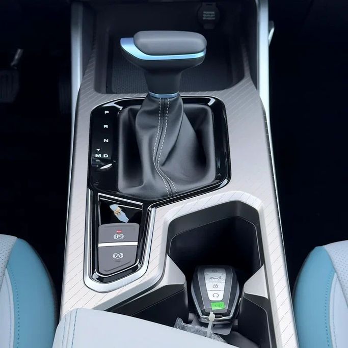 New Geely Emgrand II, 1.5 l, 2025 in Dubai by Sola Motors, Grey color. GCC Specs | AUTO.AE