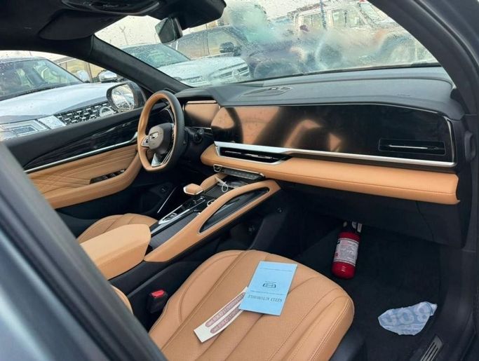 Новый Geely Monjaro I, 2.0 л, 2024 в Дубае от Mohamed Hakim Motors Серый цвет. GCC | AUTO.AE