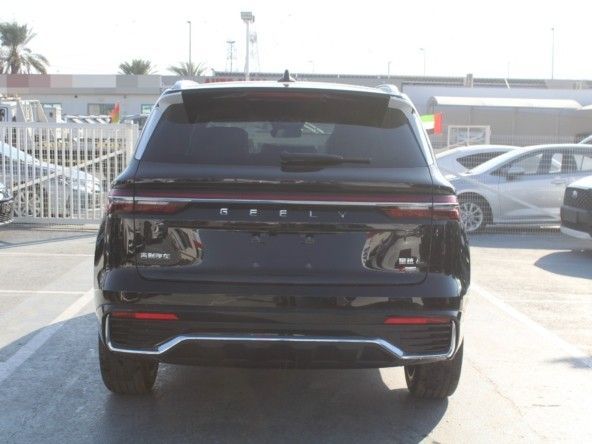 Новый Geely Monjaro I Рестайлинг, 2.0 л, 2023 в Дубае от Titanum Cars Черный цвет. Other | AUTO.AE