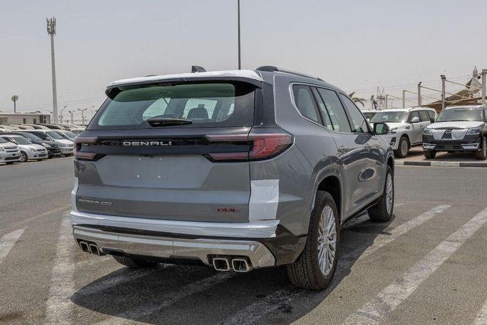 Новый GMC Acadia III, 2.5 л, 2024 в Дубае от Laith Alobaidi Motors Серый цвет. GCC | AUTO.AE