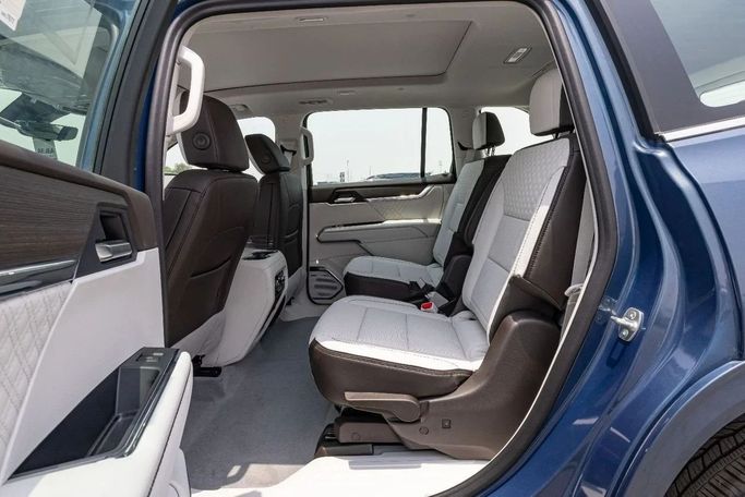 Новый GMC Acadia III, 2.5 л, 2024 в Дубае от Laith Alobaidi Motors Голубой цвет. GCC | AUTO.AE