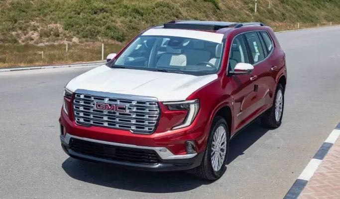 جديدة GMC Acadia ثالثاً, 2.5 l, 2024 في في دبي من Dresden Motors، اللون أحمر. مواصفات الخليج | AUTO.AE | إعلان #253565