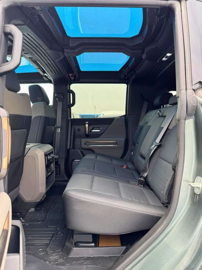 Новый GMC Hummer EV, 2024 в Дубае от SK Motors Серый цвет. Американская | AUTO.AE