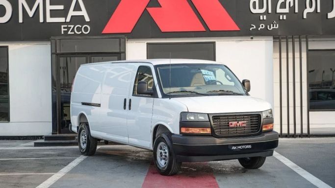 جديدة GMC Savana أنا فيس ليفت, 6.6 l, 2026 في في دبي من AK Motors MEA، اللون أبيض. مواصفات الخليج | AUTO.AE | إعلان #265610