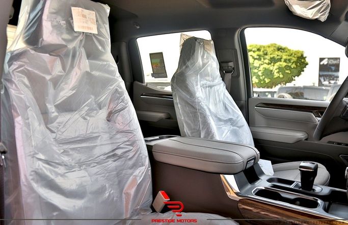 New GMC Sierra IV Facelift, 5.3 l, 2024 in Dubai by Prestige motors, Black color. GCC Specs | AUTO.AE