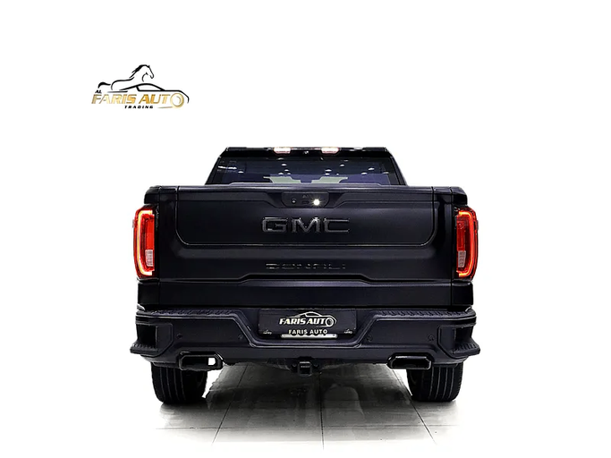 Подержанный GMC Sierra IV, 6.2 л, 2021 в Дубае от Al Faris Motors Черный цвет. GCC | AUTO.AE