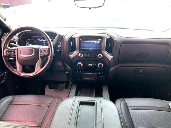 Used GMC Sierra IV, 6.2 l, 2022 in Dubai by The One Motors, Black color. GCC Specs | AUTO.AE