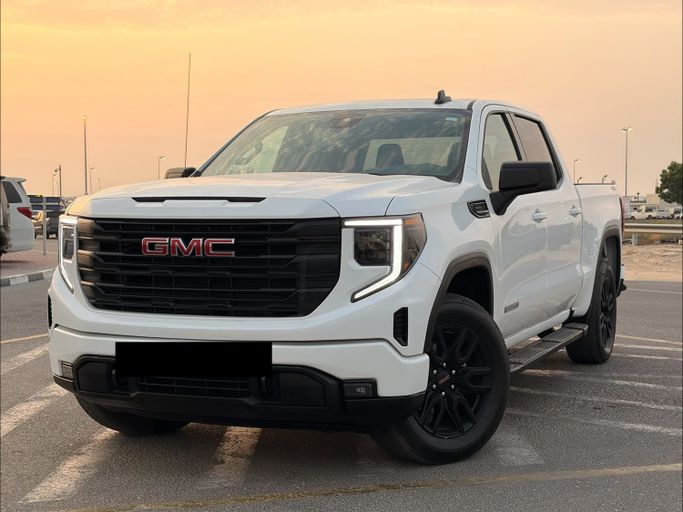 Подержанный GMC Sierra IV Рестайлинг, 2.7 л, 2025 в ОАЭ, Дубай от Soltan Auto Белый цвет. Американская | AUTO.AE | Объявление #278872