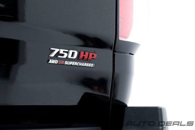 مستعملة GMC Syclone Sport Truck, 5.3 l, 2022 في في دبي من AUTO DEALS، اللون أسود. أخرى | AUTO.AE