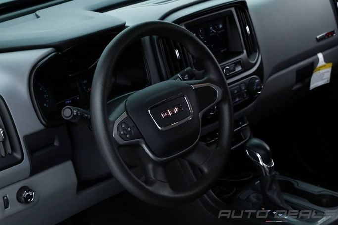 مستعملة GMC Syclone Sport Truck, 5.3 l, 2022 في في دبي من AUTO DEALS، اللون أسود. أخرى | AUTO.AE