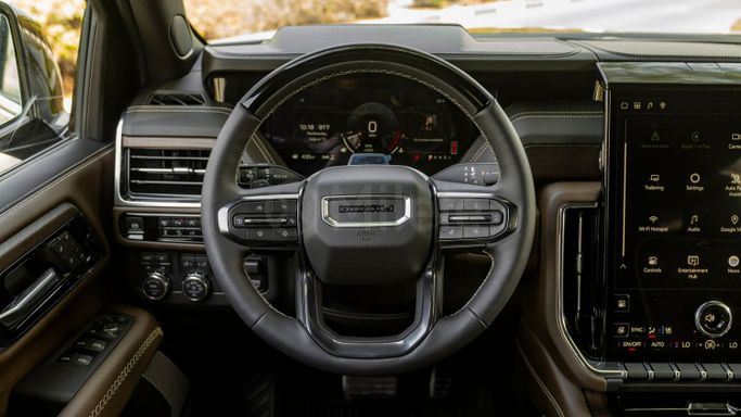 Новый GMC Yukon V Рестайлинг, 6.2 л, 2025 в Дубае от Milele Черный цвет. Other | AUTO.AE