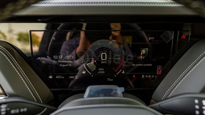 Новый GMC Yukon V Рестайлинг, 6.2 л, 2025 в Дубае от Milele Черный цвет. Other | AUTO.AE