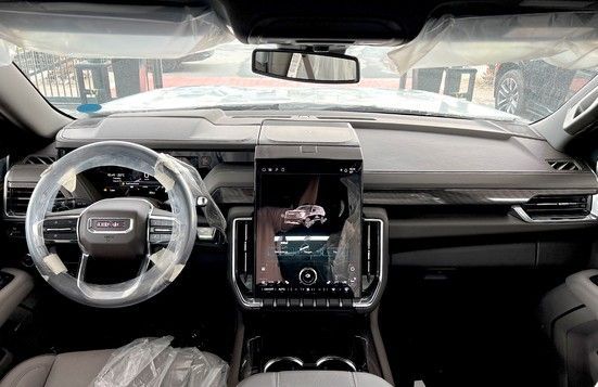 Новый GMC Yukon V Рестайлинг, 5.3 л, 2025 в Дубае от Prestige motors Черный цвет. GCC | AUTO.AE