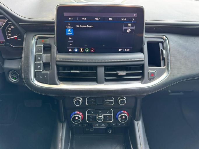 Подержанный GMC Yukon V, 5.3 л, 2021 в Дубае от MENAMOTORS Черный цвет. GCC | AUTO.AE