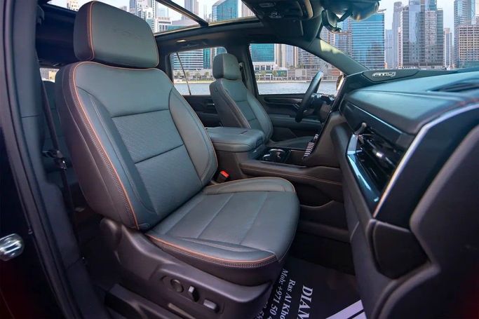 Used GMC Yukon V Facelift, 6.2 l, 2025 in Dubai by Royal Diamond Motors, Black color. GCC Specs | AUTO.AE