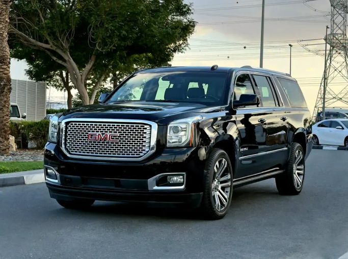 Used GMC Yukon XL IV (GMT K2UG), 6.2 l, 2017 in Dubai by Q Motors, Black color. GCC Specs | AUTO.AE | Listing #263595