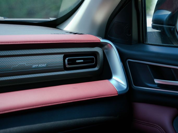 Great Wall Poer I Рестайлинг, 2025 пикап двойная кабина  класса в Дубае от One by One Car Rental - Angelyn черный цвет | AUTO.AE