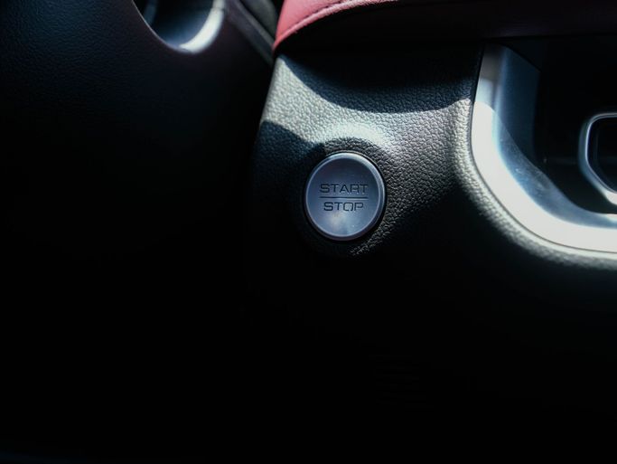 Great Wall Poer I Рестайлинг, 2025 пикап двойная кабина  класса в Дубае от One by One Car Rental - Angelyn черный цвет | AUTO.AE