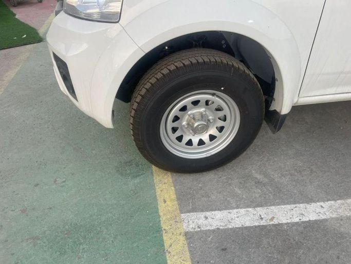 New Great Wall Wingle 7, 2.0 l, 2018 in Dubai by Mohamed Hakim Motors, White color. Other | AUTO.AE